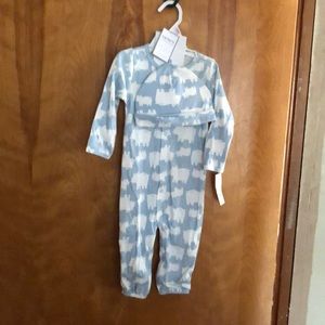 NWT Carter’s Converter Gown with hat and socks 9 mos